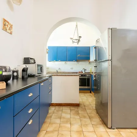 Saturno By Interhome Sinnai
